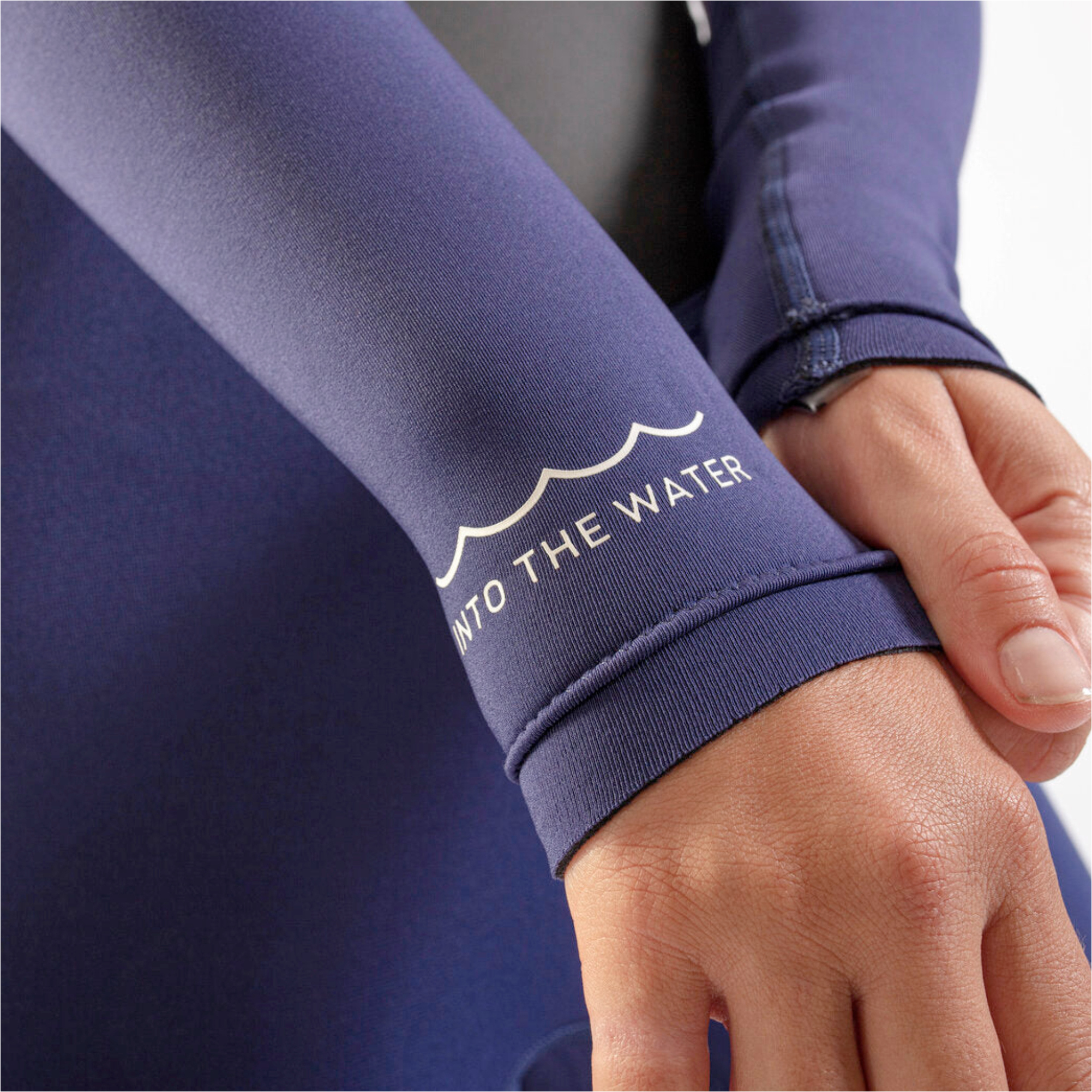 2025 Gul Womens Response 3/2mm Back Zip Wetsuit RE1319-C1 - Navy / Paisley